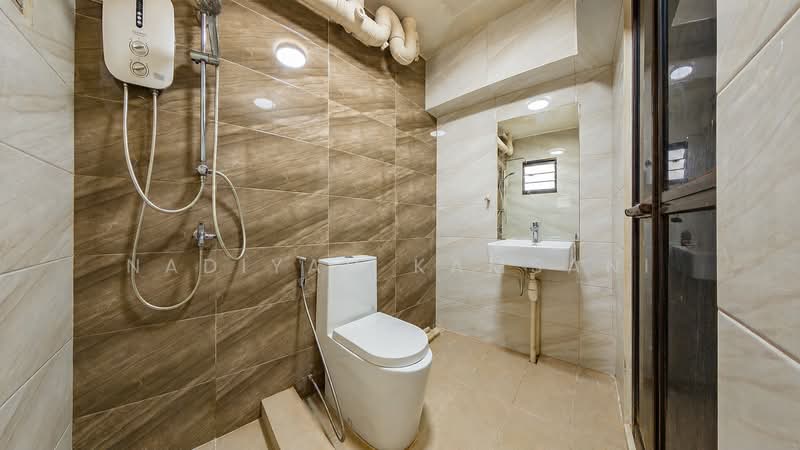 608 Jurong West Street 65, 608 Jurong West Street 65, 4 Bedrooms, 1,432 sqft, HDB Flat For Sale, by Nadiyah Kamsani, 500129742 - Masterbedroom ensuite - PropertyGuru.com.sg