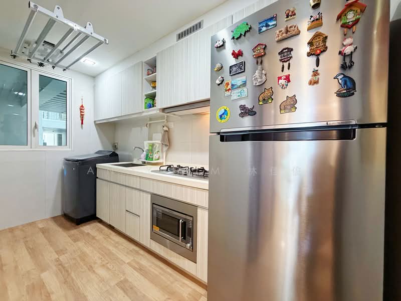 1 Canberra, 7 Canberra Drive, 3 Bedrooms, 1,044 sqft, Executive Condominium For Sale, by Andy Lim 林佳俊, 500129745 - Kitchen - PropertyGuru.com.sg