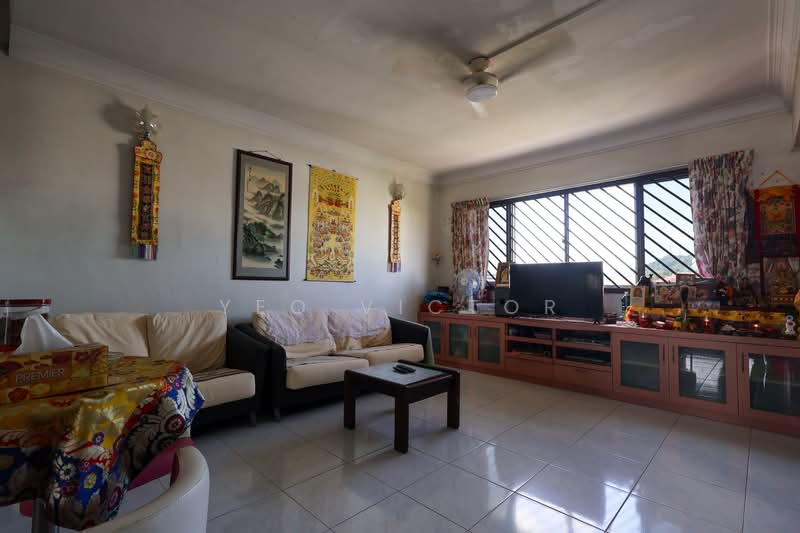 135 Cashew Road, 135 Cashew Road, 4 Bedrooms, 1,571 sqft, HDB Flat For Sale, by Yeo Victor, 500129754 - Living Room - PropertyGuru.com.sg