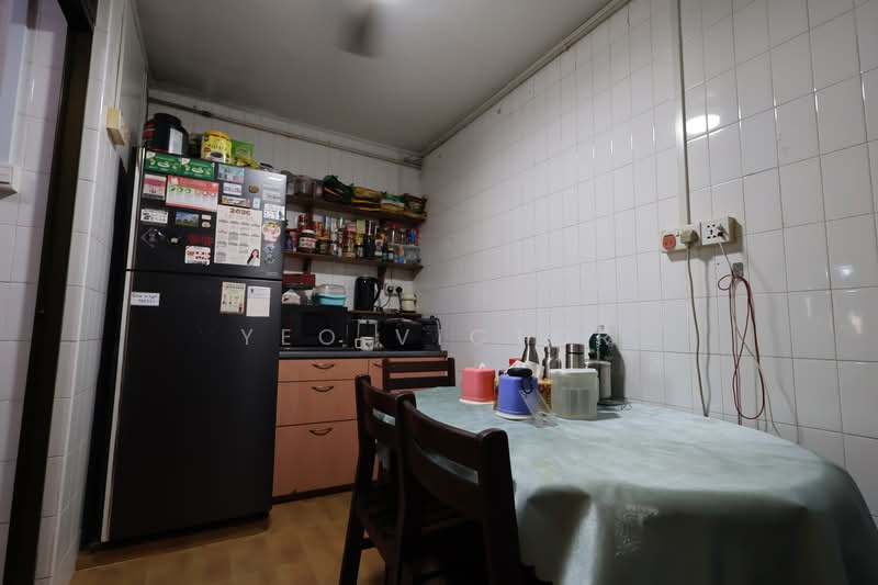 135 Cashew Road, 135 Cashew Road, 4 Bedrooms, 1,571 sqft, HDB Flat For Sale, by Yeo Victor, 500129754 - Kitchen - PropertyGuru.com.sg