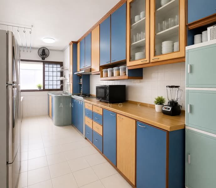883 Tampines Street 84, 883 Tampines Street 84, 3 Bedrooms, 1,151 sqft, HDB Flat For Sale, by Tan Heng Kee, 500129756 - Kitchen - PropertyGuru.com.sg