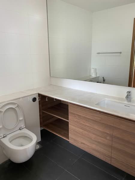 Double Bay Residences, 19B Simei Street 4, 3 Bedrooms, 1,270 sqft, Condominium For Rent, by Angeline Koh, 500129760 - Bathroom - PropertyGuru.com.sg