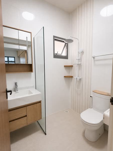 34 Margaret Drive, 34 Margaret Drive, 2 Bedrooms, 893 sqft, HDB Flat For Sale, by Abby Lee, 500129788 - Bathroom - PropertyGuru.com.sg