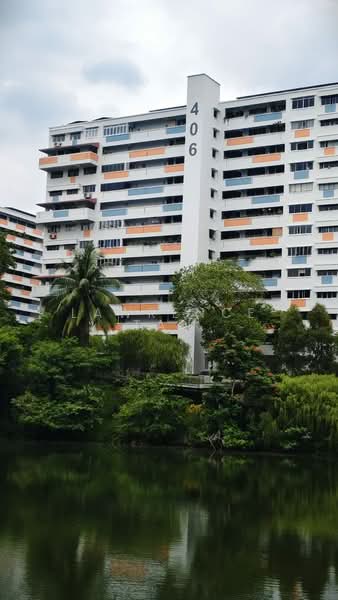 406 Fajar Road, 406 Fajar Road, 3 Bedrooms, 1,118 sqft, HDB Flat For Rent, by Lawrence Tan, 500129793 - Exterior - PropertyGuru.com.sg