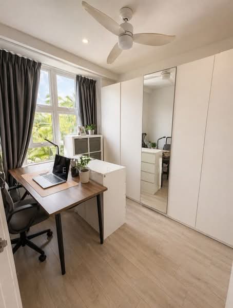 East Shine, 57 Lorong Melayu, 3 Bedrooms, 1,055 sqft, Apartment For Rent, by Kendrik Ho, 500129795 - Study - PropertyGuru.com.sg