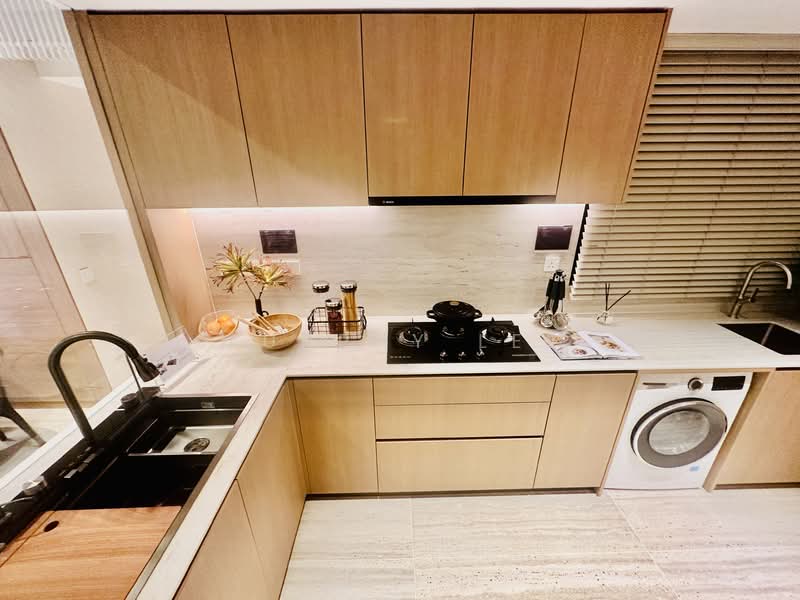 8@BT, 6 Bukit Timah Link, 3 Bedrooms, 1,109 sqft, Condominium For Sale, by Murphy Lee, 500129805 - Kitchen - PropertyGuru.com.sg