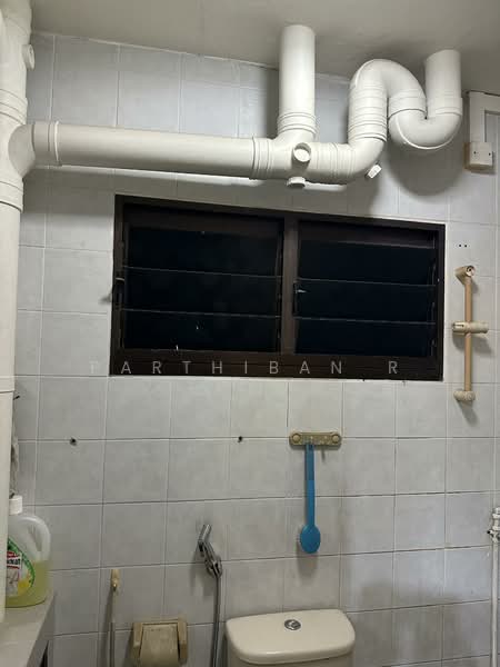 367A Tampines Street 34, 367A Tampines Street 34, 3 Bedrooms, 1,076 sqft, HDB Flat For Sale, by Parthiban R, 500129817 - Bathroom - PropertyGuru.com.sg