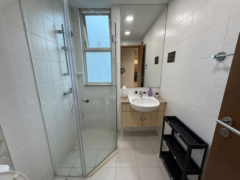 Sunglade, 1 Serangoon Avenue 2, Room Rental, 120 sqft, Condominium For Rent, by Mario Ong Jun Zhi, 500129839 - Bathroom - PropertyGuru.com.sg