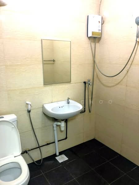 113 Pending Road, 113 Pending Road, Room Rental, 120 sqft, HDB Flat For Rent, by Steven Choo, 500129841 - Bathroom - PropertyGuru.com.sg