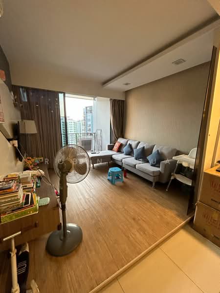Prive, 33 Punggol Field, 3 Bedrooms, 1,098 sqft, Condominium For Sale, by Robin Chua, 500129843 - Living Room - PropertyGuru.com.sg