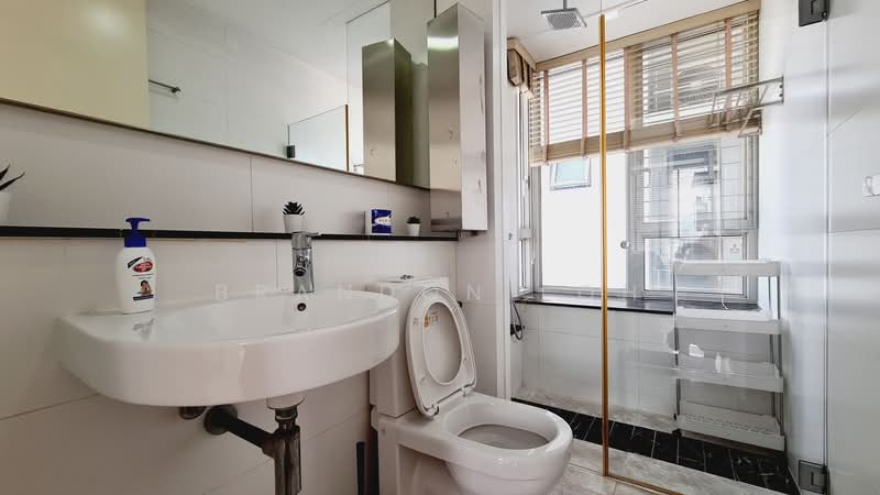 The Centris, 65 Jurong West Central 3, Room Rental, 150 sqft, Apartment For Rent, by Brandon Loh, 500129844 - Bathroom - PropertyGuru.com.sg
