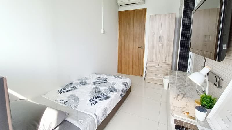 The Centris, 65 Jurong West Central 3, Room Rental, 150 sqft, Apartment For Rent, by Brandon Loh, 500129844 - Bedroom - PropertyGuru.com.sg