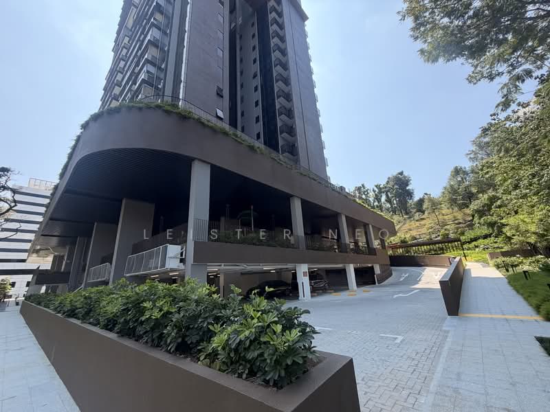 The Landmark, 173 Chin Swee Road, 4 Bedrooms, 1,141 sqft, Condominium For Sale, by Leister Neo, 500129851 - PropertyGuru.com.sg