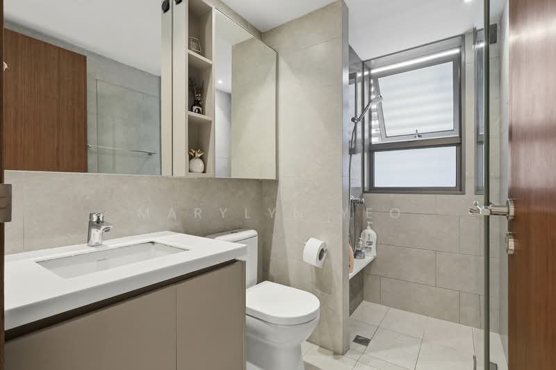 The Visionaire, 176 Canberra Drive, 3 Bedrooms, 1,152 sqft, Executive Condominium For Sale, by Marylyn Yeo, 500129853 - Bathroom - PropertyGuru.com.sg