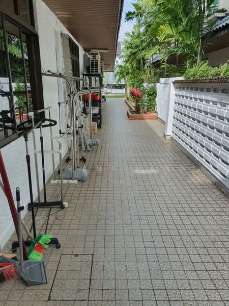 Portchester Avenue, Portchester Ave, 5 Bedrooms, 4,200 sqft, Semi-Detached House For Rent, by Garant Pang, 500129856 - Exterior - PropertyGuru.com.sg