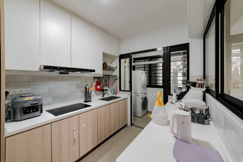 111B Alkaff Crescent, 111B Alkaff Crescent, 3 Bedrooms, 1,001 sqft, HDB Flat For Sale, by Alex Goh, 500129879 - Kitchen - PropertyGuru.com.sg