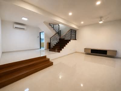 For Rent - Hillside Drive