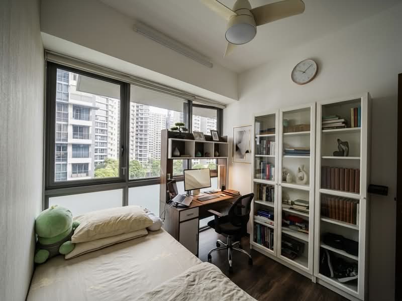 Riverbank at Fernvale, 13 Fernvale Close, 3 Bedrooms, 1,044 sqft, Condominium For Sale, by Tracy Lai, 500129909 - Bedroom - PropertyGuru.com.sg
