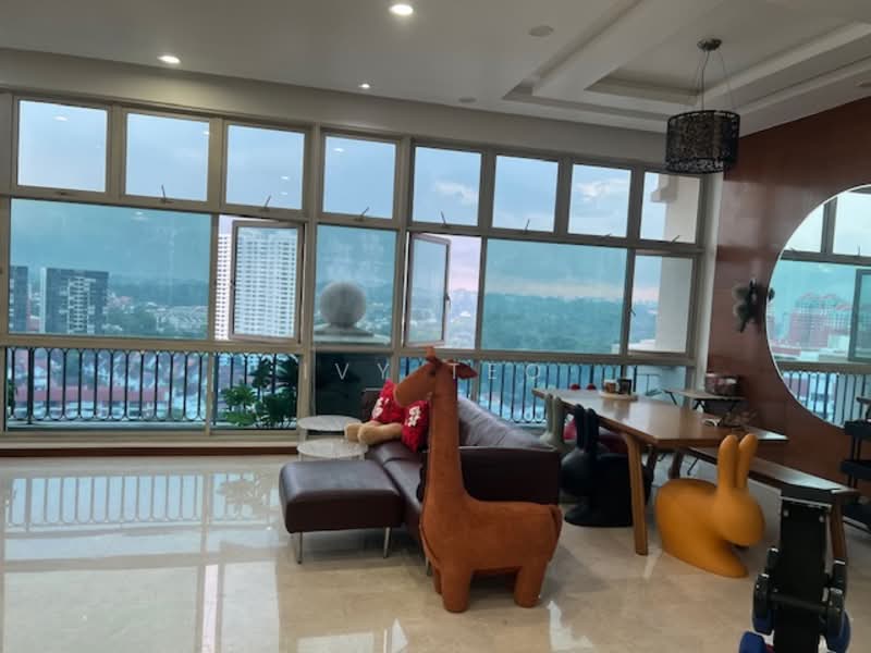 The Gardens at Bishan, 1 Sin Min Walk, 4 Bedrooms, 1,701 sqft, Condominium For Sale, by Ivy Teo, 500129922 - Living Room - PropertyGuru.com.sg