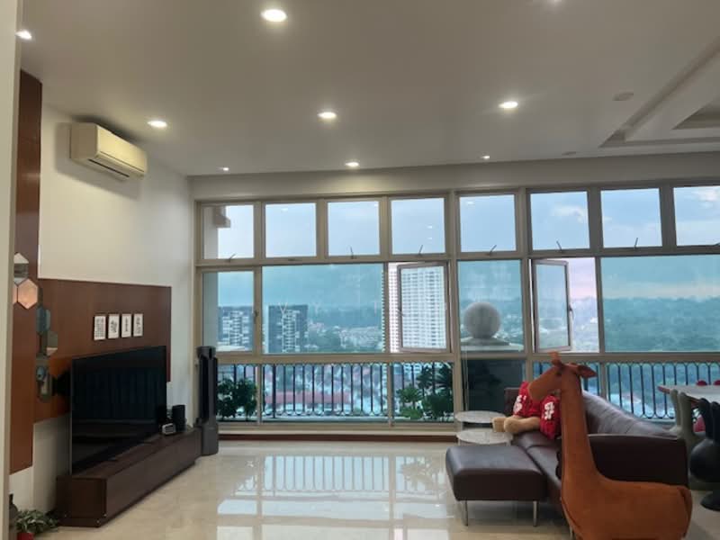 The Gardens at Bishan, 1 Sin Min Walk, 4 Bedrooms, 1,701 sqft, Condominium For Sale, by Ivy Teo, 500129922 - Living Room - PropertyGuru.com.sg