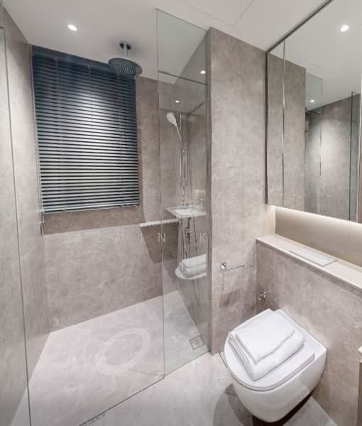 Coastal Cabana, 22 Jalan Loyang Besar, 3 Bedrooms, 915 sqft, Executive Condominium For Sale, by Alvin Kwan, 500130000 - Bathroom - PropertyGuru.com.sg