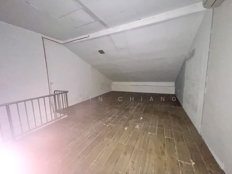 Heritage Charm Meets Modern Hustle: Road-Facing Shophouse Space Near City Square Mall, Kitchener Road, 300 sqft, Office For Rent, by Kelvin Chiang, 500130025 - Interior - CommercialGuru.com.sg