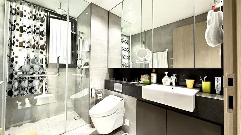 The Woodleigh Residences, 23 Bidadari Park Drive, 3 Bedrooms, 1,119 sqft, Apartment For Sale, by Fernandus Li, 500130045 - Bathroom - PropertyGuru.com.sg