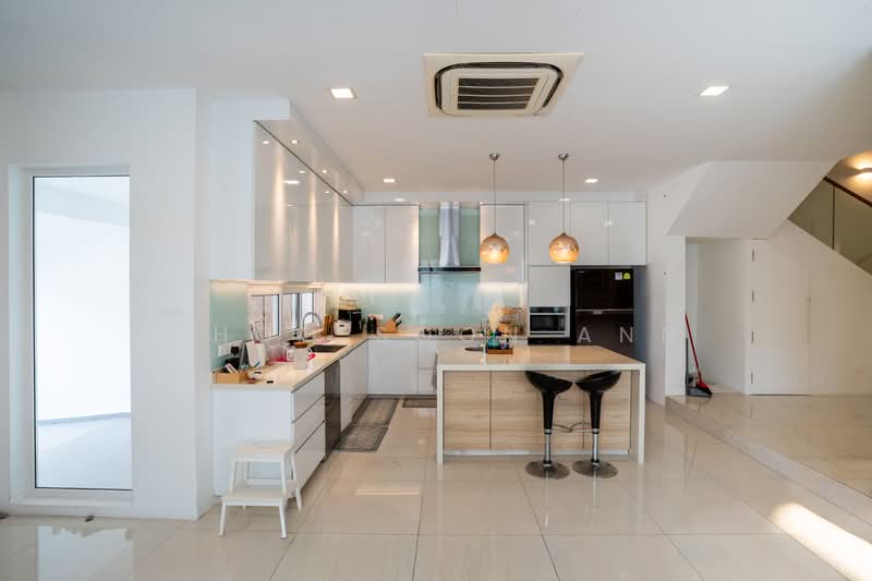 Move-In Ready Freehold Semi-D @ Kembangan | Regular Plot | Wide Frontage | D14, , 4 Bedrooms, 3,500 sqft, Semi-Detached House For Sale, by Choo Soon Ann, 500130049 - Kitchen - PropertyGuru.com.sg