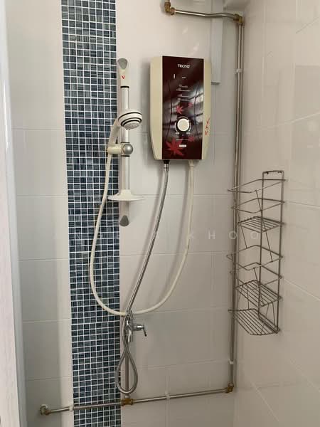 260 Jurong East Street 24, 260 Jurong East Street 24, Room Rental, 180 sqft, HDB Flat For Rent, by Angela Khoo, 500130057 - Bathroom - PropertyGuru.com.sg
