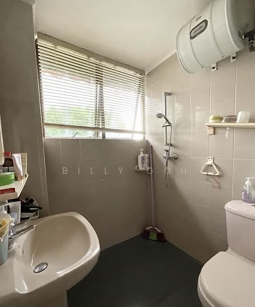 Kensington Park, 6 Kensington Park Drive, 3 Bedrooms, 2,238 sqft, Condominium For Sale, by Billy Goh, 500130059 - Bathroom - PropertyGuru.com.sg