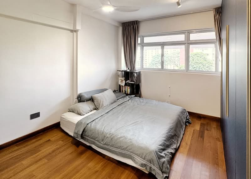 13 Saint George's Road, 13 Saint George's Road, 3 Bedrooms, 1,292 sqft, HDB Flat For Sale, by Alex Wong, 500130105 - Master Bedroom - PropertyGuru.com.sg