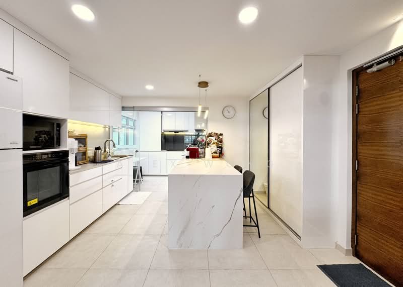 13 Saint George's Road, 13 Saint George's Road, 3 Bedrooms, 1,292 sqft, HDB Flat For Sale, by Alex Wong, 500130105 - Kitchen - PropertyGuru.com.sg