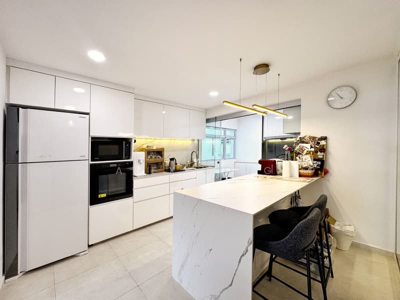 13 Saint George's Road, 13 Saint George's Road, 3 Bedrooms, 1,292 sqft, HDB Flat For Sale, by Alex Wong, 500130105 - Kitchen - PropertyGuru.com.sg