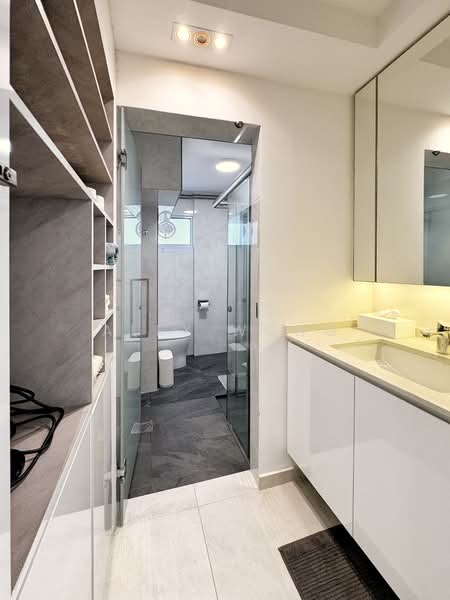 13 Saint George's Road, 13 Saint George's Road, 3 Bedrooms, 1,292 sqft, HDB Flat For Sale, by Alex Wong, 500130105 - Bathroom - PropertyGuru.com.sg