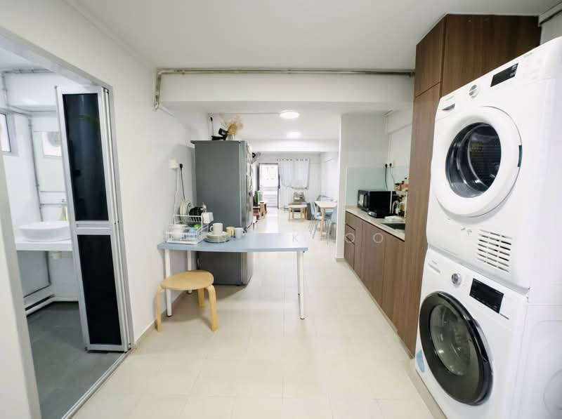 66 Marine Drive, 66 Marine Drive, 2 Bedrooms, 700 sqft, HDB Flat For Sale, by Wyna Khoo, 500130116 - Kitchen - PropertyGuru.com.sg