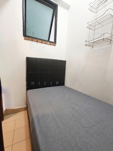 Central Grove, 1 Geylang East Avenue 1, Room Rental, 30 sqft, Condominium For Rent, by Philip Tan, 500130132 - Bedroom - PropertyGuru.com.sg