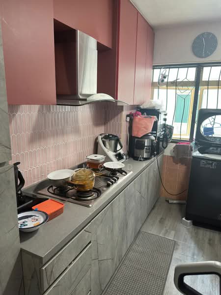 135 Edgedale Plains, 135 Edgedale Plains, 3 Bedrooms, 1,194 sqft, HDB Flat For Sale, by Khadijah Mohd, 500130135 - Kitchen - PropertyGuru.com.sg
