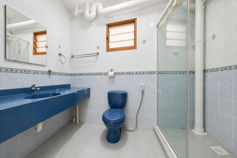 317A Anchorvale Road, 317A Anchorvale Road, 3 Bedrooms, 990 sqft, HDB Flat For Sale, by Eileen Leong, 500130139 - Master Toilet -  For Illustration - PropertyGuru.com.sg