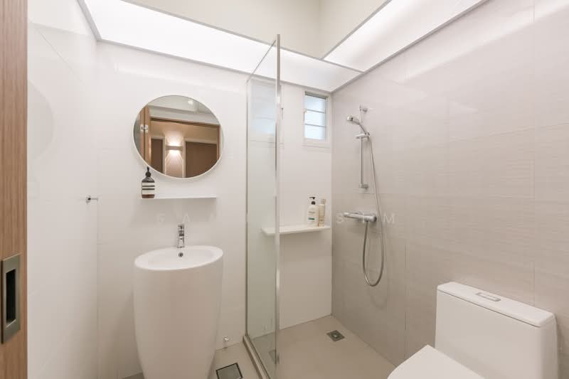 620B Tampines Street 61, 620B Tampines Street 61, 3 Bedrooms, 1,216 sqft, HDB Flat For Sale, by Samuel Sim, 500130148 - Bathroom - PropertyGuru.com.sg