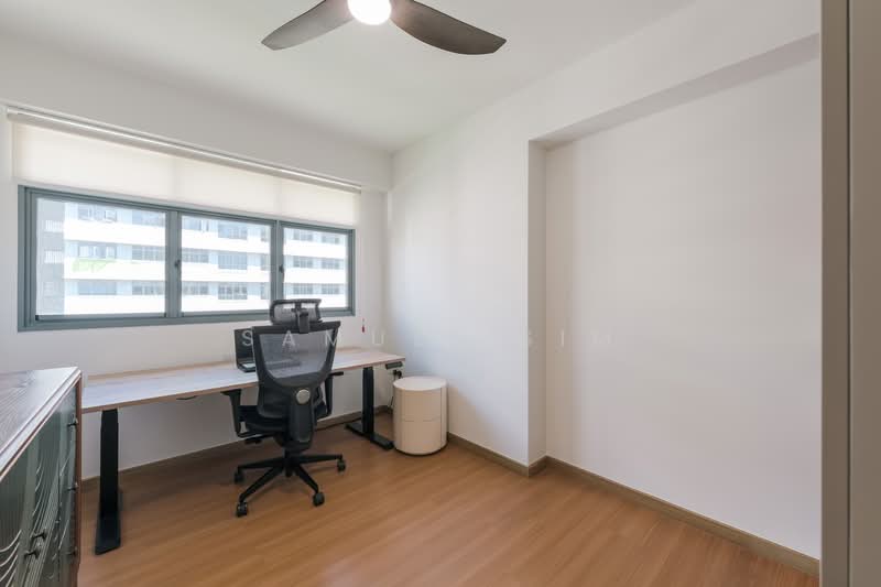 620B Tampines Street 61, 620B Tampines Street 61, 3 Bedrooms, 1,216 sqft, HDB Flat For Sale, by Samuel Sim, 500130148 - Study - PropertyGuru.com.sg
