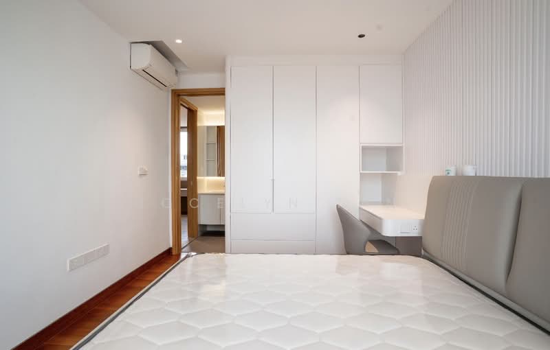 1km Tao Nan / Brand New 3.5 sty at D15, Wide frontage / park 4 to 5 cars / North Facing, 6 Bedrooms, 6,000 sqft, Corner Terrace For Sale, by Jocelyn Tan, 500130151 - Bedroom - PropertyGuru.com.sg