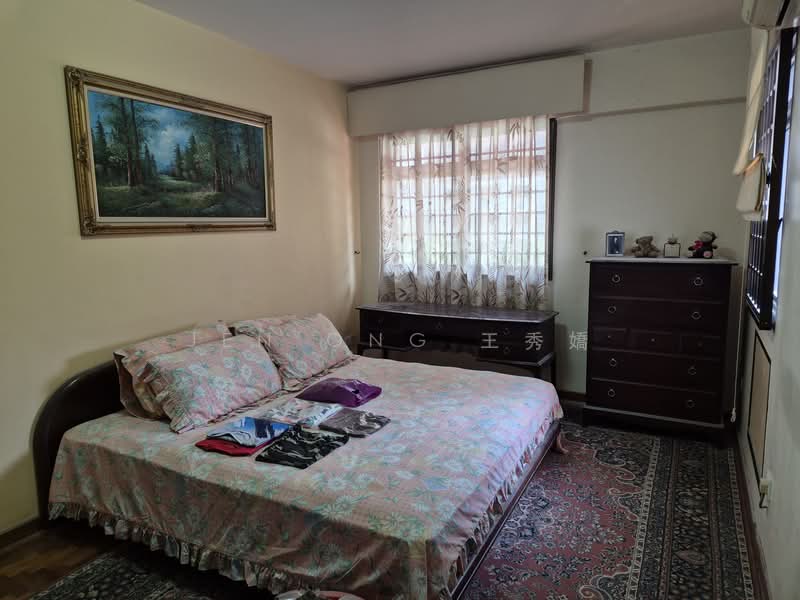 588A Montreal Drive, 588A Montreal Drive, 3 Bedrooms, 1,200 sqft, HDB Flat For Sale, by Jen Ong 王秀嬌, 500130160 - Bedroom - PropertyGuru.com.sg