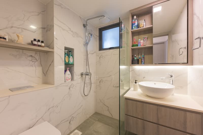 Pinnacle @ Duxton, 1C Cantonment Road, 3 Bedrooms, 1,152 sqft, HDB Flat For Sale, by Oscar Tsui, 500130163 - Bathroom - PropertyGuru.com.sg