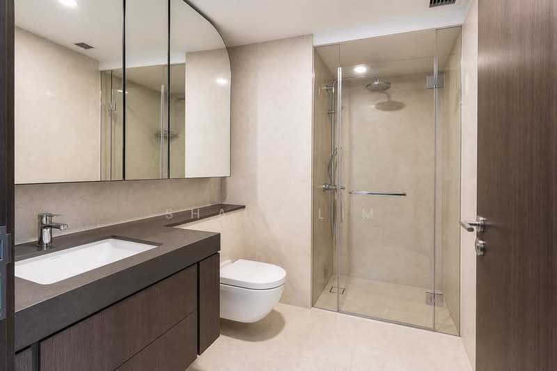 Avenue South Residence, 11 Silat Avenue, 2 Bedrooms, 657 sqft, Condominium For Sale, by Shaun Lim, 500130170 - Bathroom - PropertyGuru.com.sg