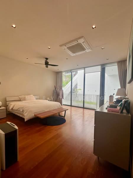 Shamrock Park, 12 Namly View, 7 Bedrooms, 6,082 sqft, Semi-Detached House For Rent, by Mervyn Ong, 500130185 - Bedroom - PropertyGuru.com.sg