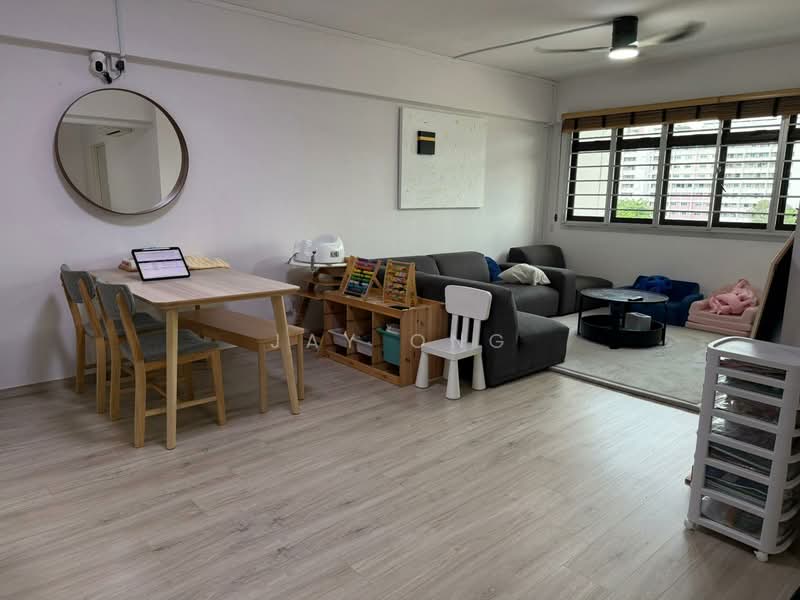 770 Bedok Reservoir View, 770 Bedok Reservoir View, 3 Bedrooms, 1,238 sqft, HDB Flat For Sale, by Jay Ong, 500130196 - Living Room - PropertyGuru.com.sg