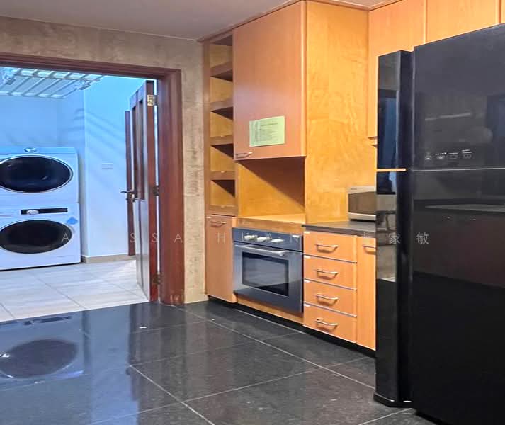 The Sterling, 1001 Bukit Timah Road, Room Rental, 150 sqft, Condominium For Rent, by Alyssa Huang 黄家敏, 500130208 - Kitchen - PropertyGuru.com.sg