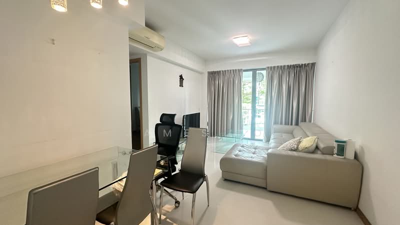 Dakota Residences, 36 Dakota Crescent, 2 Bedrooms, 1,044 sqft, Condominium For Sale, by James Ho, 500130215 - Living Room - PropertyGuru.com.sg