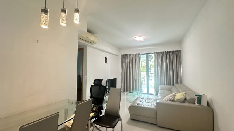 Dakota Residences, 36 Dakota Crescent, 2 Bedrooms, 1,044 sqft, Condominium For Sale, by James Ho, 500130215 - Living Room - PropertyGuru.com.sg