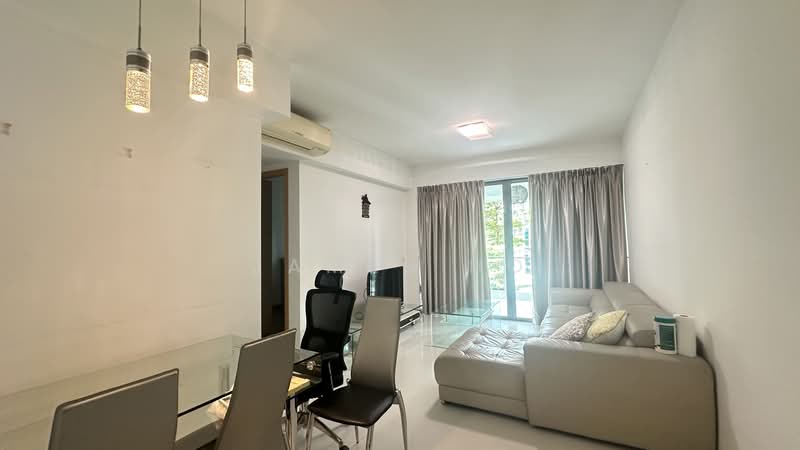 Dakota Residences, 36 Dakota Crescent, 2 Bedrooms, 1,044 sqft, Condominium For Sale, by James Ho, 500130215 - Living Room - PropertyGuru.com.sg